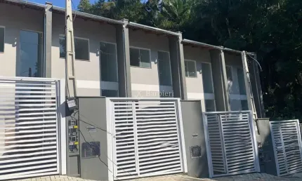 Casa com 2 quartos à venda no do salto, blumenau , 79 m2 por r$ 395.000