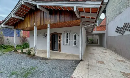 Casa comercial com 2 salas para alugar no Itoupava Seca, Blumenau , 230 m2 por R$ 6.300