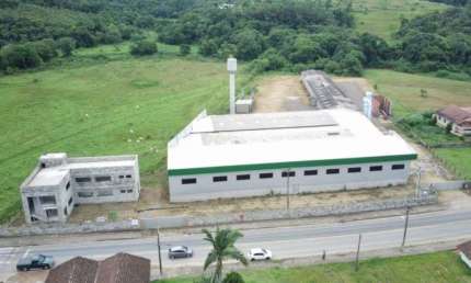 Barracão / Galpão / Depósito com 5 salas para alugar no Arapongas, Indaial , 1110 m2 por R$ 19.000
