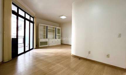 Apartamento com 3 quartos para alugar no Jardim Blumenau, Blumenau , 246 m2 por R$ 5.500