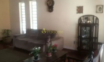 Casa à venda 4 Quartos, 1 Suite, 3 Vagas, 444.7M², Centro, Pindamonhangaba - SP