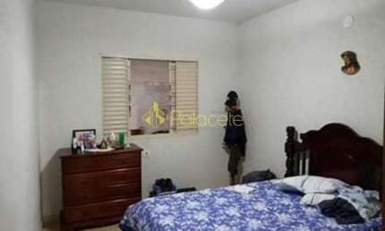 Casa à venda 5 Quartos, 1 Suite, 8 Vagas, 250M², Socorro, Pindamonhangaba - SP