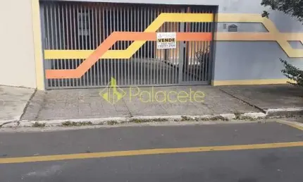 Casa à venda 3 Quartos, 1 Suite, 2 Vagas, 355M², São Benedito, Pindamonhangaba - SP