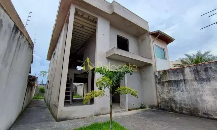 Casa à venda 3 quartos, 1 suite, 2 vagas, 8m², parque das palmeiras, pindamonhangaba - sp