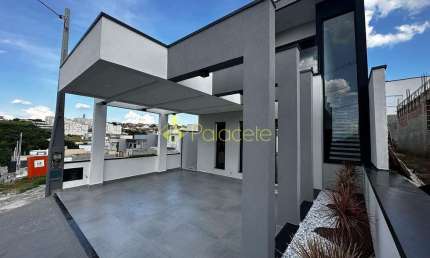 Casa à venda 3 Quartos, 1 Suite, 2 Vagas, 150M², Morada dos Nobres, Taubaté - SP | Recanto Tropical