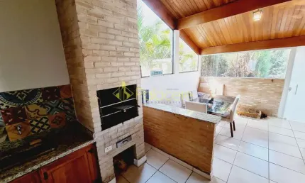 Casa à venda 3 Quartos, 1 Suite, 2 Vagas, 250M², Chácaras Reunidas Brasil, Taubaté - SP | Condomíni