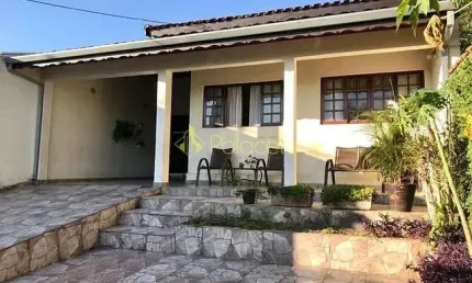 Casa à venda 3 Quartos, 1 Suite, 4 Vagas, 455M², Jardim Bela Vista, Taubaté - SP