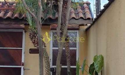 Casa à venda 3 Quartos, 1 Suite, 2 Vagas, 250M², Jardim da Luz, Taubaté - SP