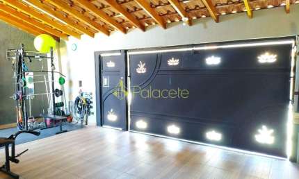 Casa à venda 3 Quartos, 1 Suite, 3 Vagas, 250M², Jardim Yassuda, Pindamonhangaba - SP
