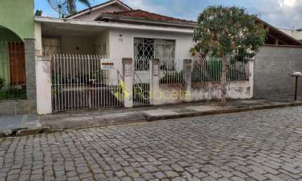 Casa à venda 3 Quartos, 1 Vaga, 250M², Jardim Boa Vista, Pindamonhangaba - SP