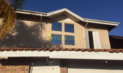 Casa à venda 3 Quartos, 1 Suite, 2 Vagas, 300M², Residencial Mombaça, Pindamonhangaba - SP