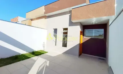 Casa à venda 3 Quartos, 1 Suite, 2 Vagas, 160M², Jardim Oásis, Taubaté - SP