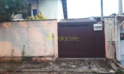 Casa à venda 3 Quartos, 1 Suite, 4 Vagas, 300M², Residencial Comercial Vila Verde, Pindamonhangaba