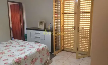 Casa à venda 3 Quartos, 3 Suites, 2 Vagas, 150M², Residencial Portal da Mantiqueira, Taubaté - SP