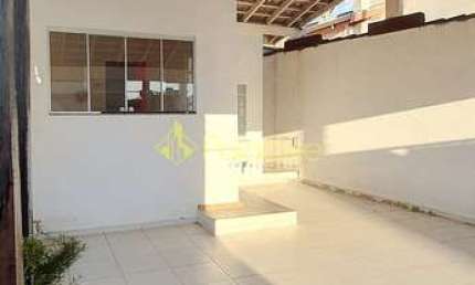 Casa à venda 3 Quartos, 1 Suite, 2 Vagas, Residencial Jardim Aurora, Pindamonhangaba - SP