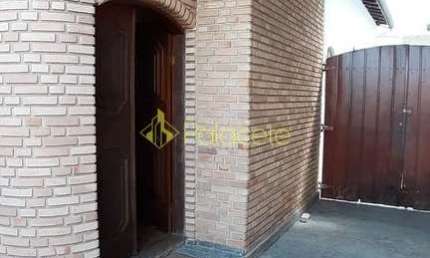 Casa à venda 4 Quartos, 1 Suite, 2 Vagas, 250M², Jardim Independência, Taubaté - SP