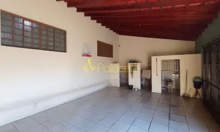 Casa à venda 2 Quartos, 1 Suite, 2 Vagas, 120M², Residencial Maricá, Pindamonhangaba - SP