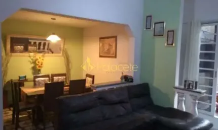 Casa à venda 3 Quartos, 1 Suite, 1 Vaga, 210M², Bela Vista, Pindamonhangaba - SP