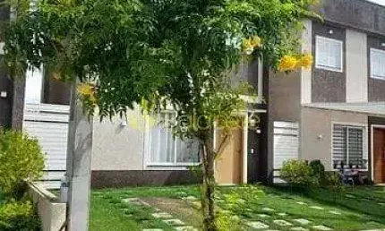 Casa à venda 3 Quartos, 1 Suite, 2 Vagas, 124M², Piracangaguá, Taubaté - SP | Condomínio Amendoeira