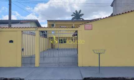 Casa à venda 3 Quartos, 3 Vagas, 250M², Residencial Mombaça, Pindamonhangaba - SP
