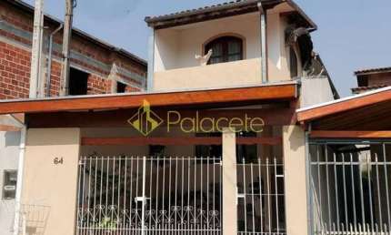 Sobrado Imponente com 4 Dormitórios, 2 Suítes, Cozinha Externa, Sacada e Ótima Estrutura à Venda -