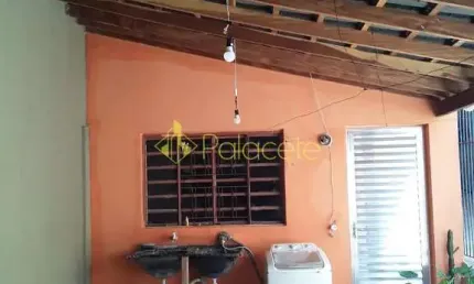 Casa à venda 2 Quartos, 2 Vagas, 150M², Jardim Mariana, Pindamonhangaba - SP