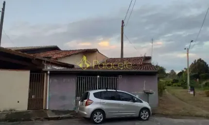 Casa à venda 2 Quartos, 1 Vaga, 135M², Residencial Mombaça, Pindamonhangaba - SP