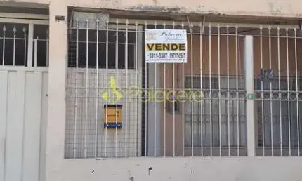 Casa à venda 2 Quartos, 2 Vagas, 199.3M², Chácara Tropical, Potim - SP