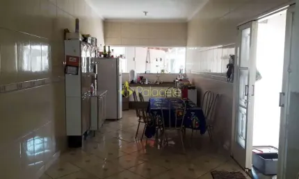Casa à venda 3 quartos, 3 vagas, 250m², vila suiça, pindamonhangaba - sp