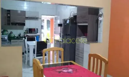 Casa à venda 3 Quartos, 4 Vagas, 250M², Parque Senhor do Bonfim, Taubaté - SP