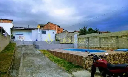 Casa à venda 2 Quartos, 2 Vagas, 300M², Residencial e Comercial Cidade Jardim, Pindamonhangaba - SP