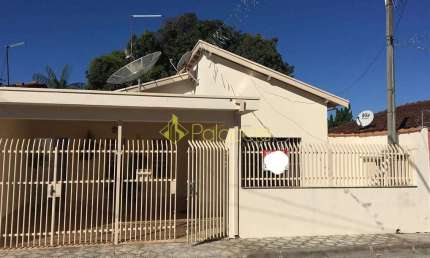 Casa à venda 2 Quartos, 1 Suite, 2 Vagas, 250M², Centro, Tremembé - SP