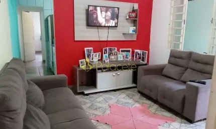Casa à venda 2 Quartos, 2 Vagas, 165M², Jardim Santa Tereza, Taubaté - SP