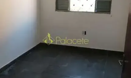 Casa à venda 2 Quartos, 2 Vagas, 158.4M², Parque São Luís, Taubaté - SP