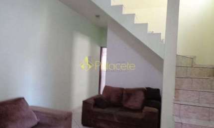Casa à venda 2 Quartos, 2 Vagas, 125M², Beta, Pindamonhangaba - SP