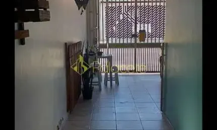 Casa à venda 2 Quartos, 2 Vagas, 125M², Parque Arco Íris, Taubaté - SP