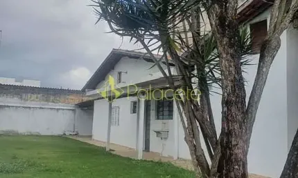 Casa à venda 2 Quartos, 2 Vagas, Conjunto Residencial Araretama, Pindamonhangaba - SP