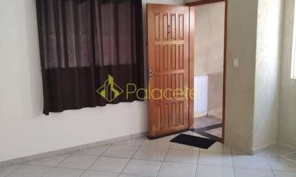 Casa à venda 2 Quartos, 2 Vagas, 68M², Residencial e Comercial Cidade Jardim, Pindamonhangaba - SP