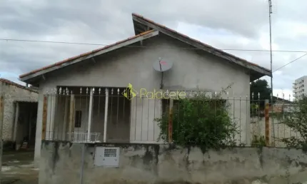 Casa à venda 2 Quartos, 350M², Alto do Tabaú, Pindamonhangaba - SP