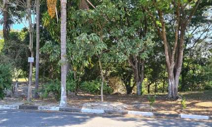 Casa à venda 3 Quartos, 1 Suite, 3 Vagas, 250M², Conjunto Habitacional Terra dos Ipês I (Norte), Pi