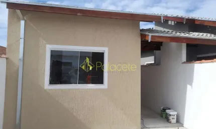 Casa à venda 2 Quartos, 2 Vagas, Moreira César, Pindamonhangaba - SP