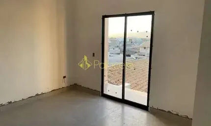 Casa à venda 3 Quartos, 1 Suite, 2 Vagas, Residencial Estoril, Taubaté - SP