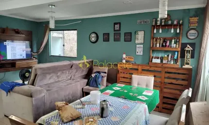 Casa à venda 3 quartos, 1 suite, 2 vagas, 200m², centro, quiririm - sp