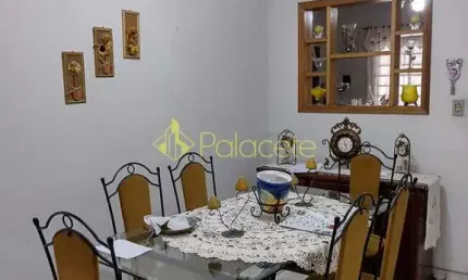 Casa à venda 2 Quartos, 2 Vagas, 125M², Loteamento Residencial Andrade, Pindamonhangaba - SP
