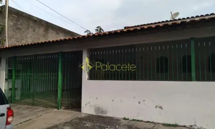 Casa à venda 4 Quartos, 3 Vagas, 252M², Jardim Carlota, Pindamonhangaba - SP