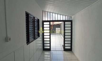 Casa à venda 2 Quartos, 1 Suite, 1 Vaga, 112M², Mantiqueira, Pindamonhangaba - SP