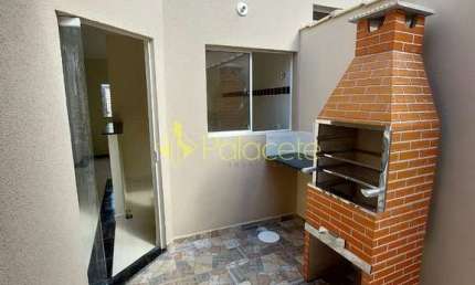 Casa à venda 2 Quartos, 1 Suite, 1 Vaga, 125M², Residencial Estoril, Taubaté - SP
