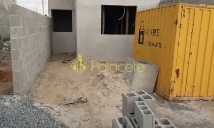 Casa à venda 2 Quartos, 2 Vagas, 125M², Residencial e Comercial Portal dos Eucaliptos, Pindamonhang