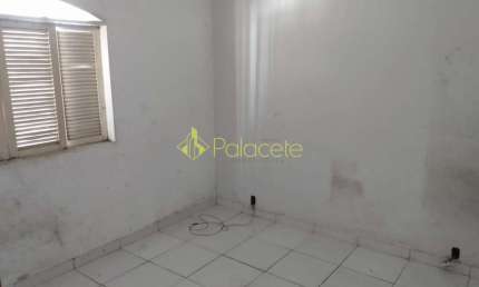 Casa à venda 2 Quartos, 1 Suite, 2 Vagas, 317M², Centro, Tremembé - SP