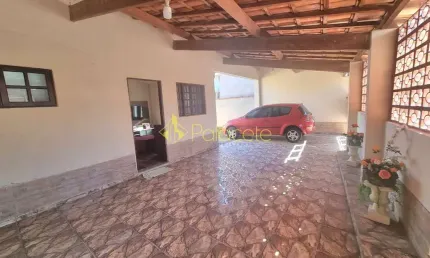 Casa à venda 3 Quartos, 1 Suite, 4 Vagas, 379.61M², Pedro Leme, Roseira - SP